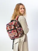 Рюкзак из жаккарда с красными, темно-синими и бордовыми узорами, 32 x 26 см. 